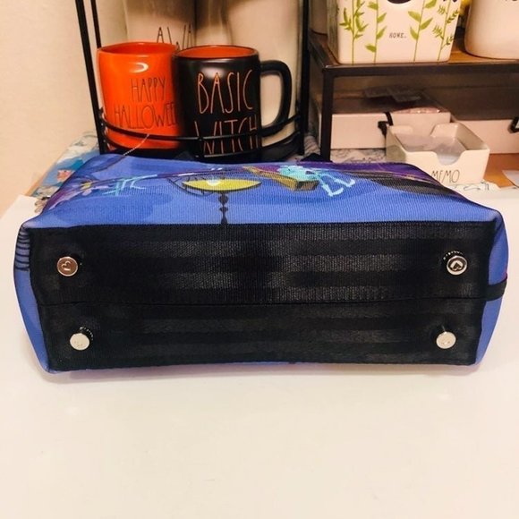 Disney Harveys Haunted Mansion 50th Anni - Picture 4 of 16